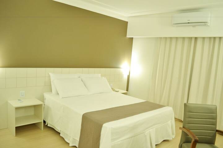 Room 4 of 41
