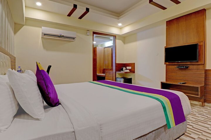 Room 41 of 65