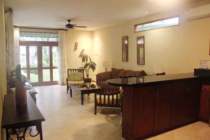 Room 6 of 39