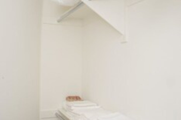 Room 127 of 188