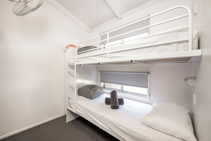 Room 11 of 52