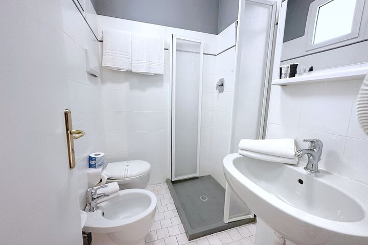 Room 62 of 121