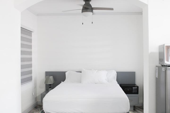 Room 19 of 40