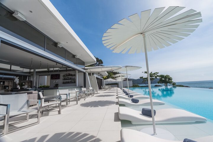 Sundeck 189 of 208