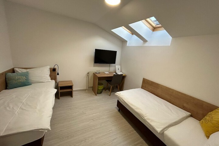 Room 9 of 51