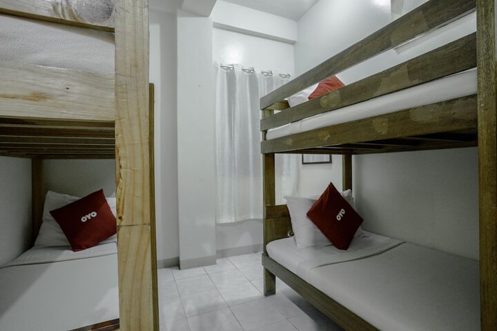 Room 25 of 44