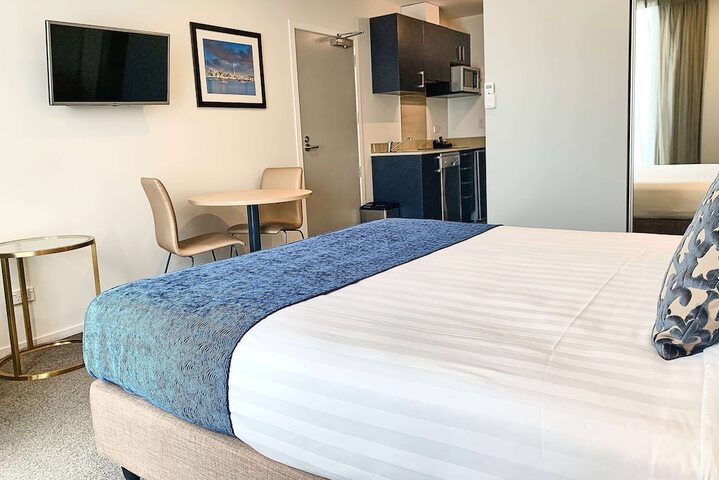 Room 14 of 68