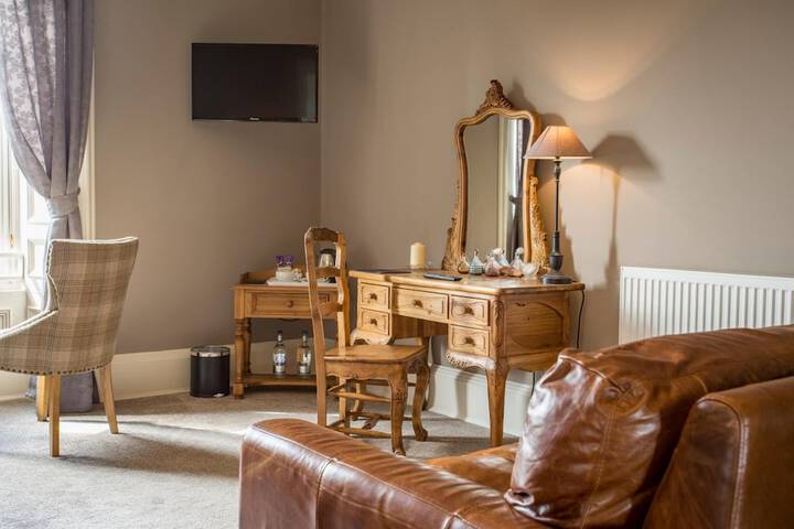 Room 25 of 54