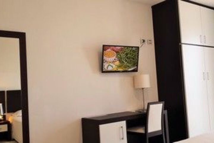 Standard Suite