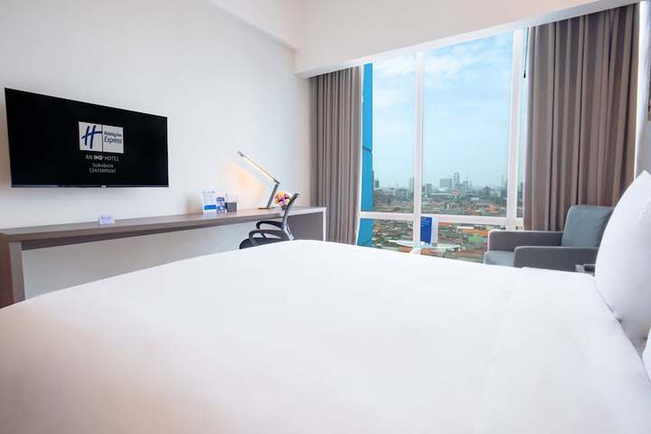 Room 11 of 70