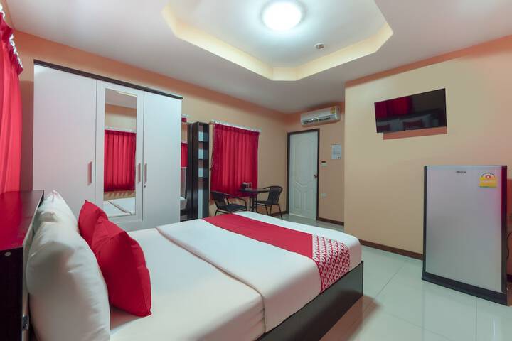 Room 11 of 23