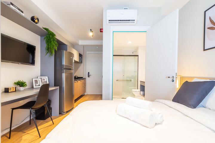 Room 3 of 17