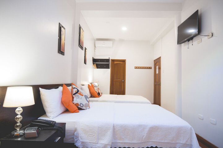 Room 28 of 48