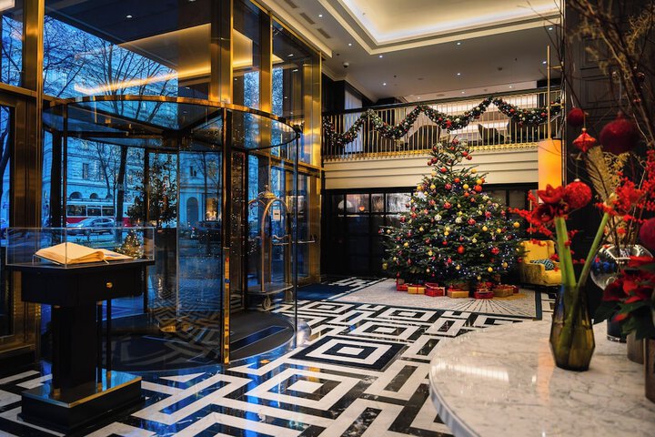 Lobby Photos