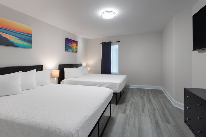 Room 2 of 78