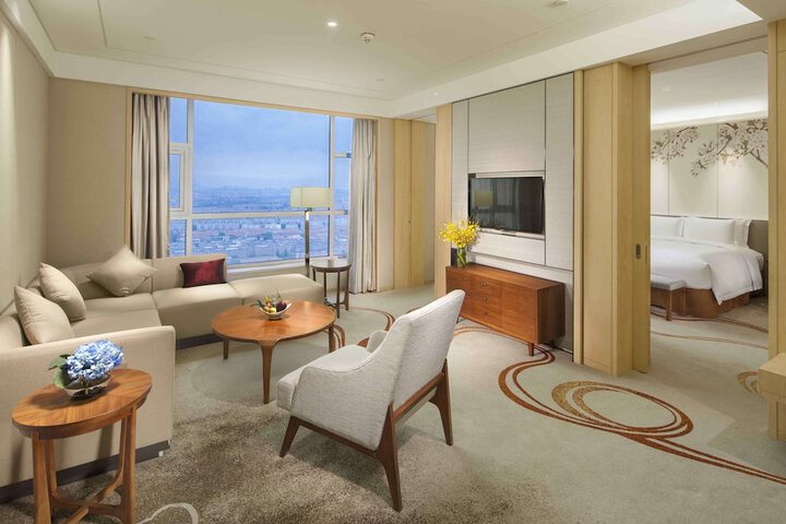 Room 16 of 70