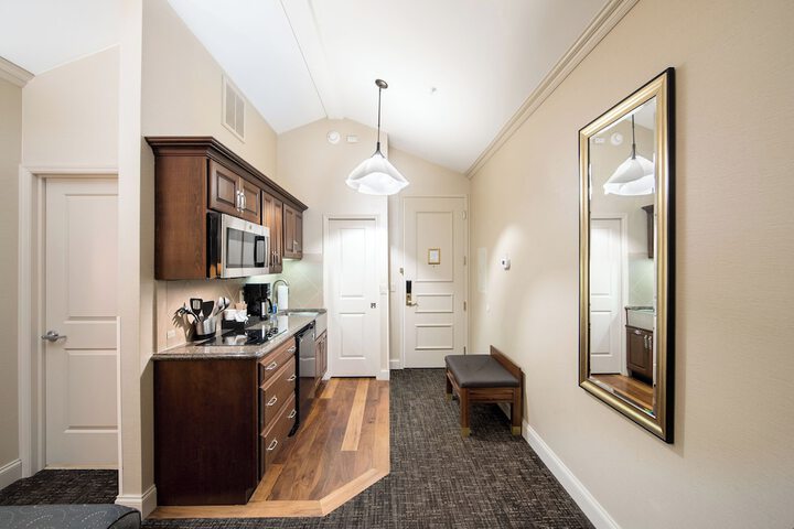 Private kitchenette
