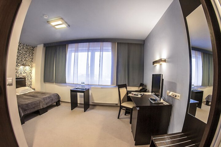 Room 26 of 70