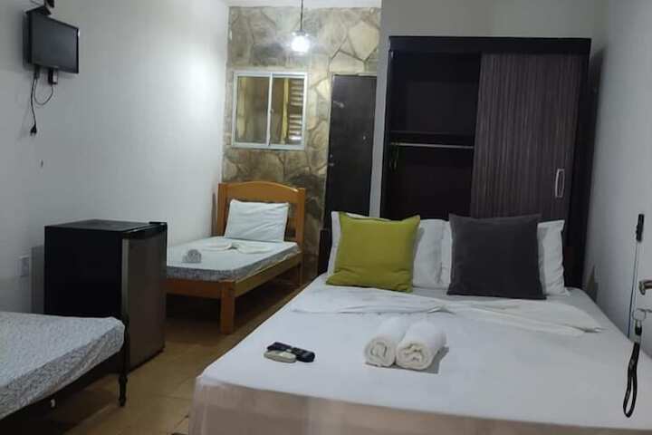 Room 5 of 23