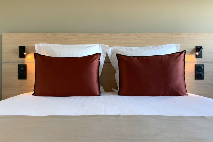 Room 13 of 56