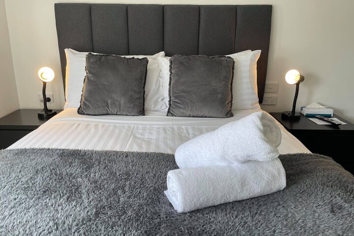 Room 3 of 60