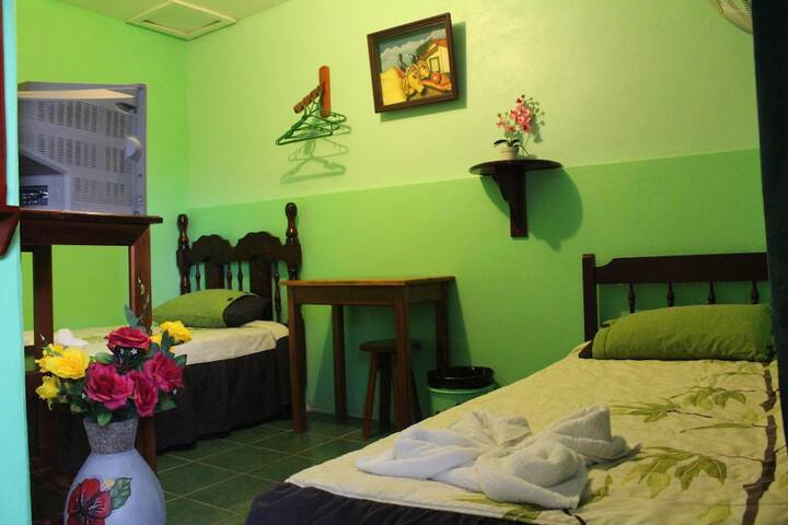 Room 25 of 68