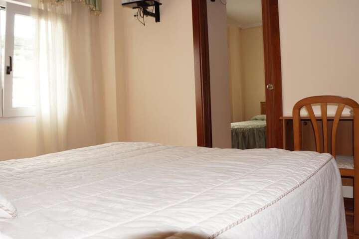Room 17 of 36
