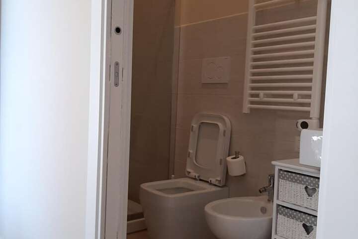 Room 41 of 48