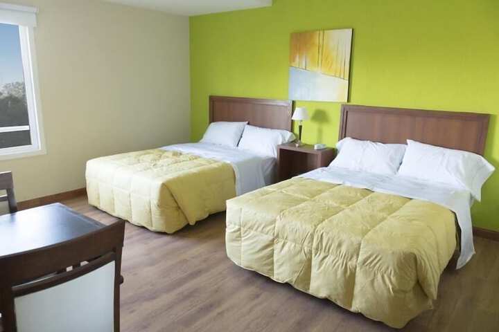 Room 12 of 24