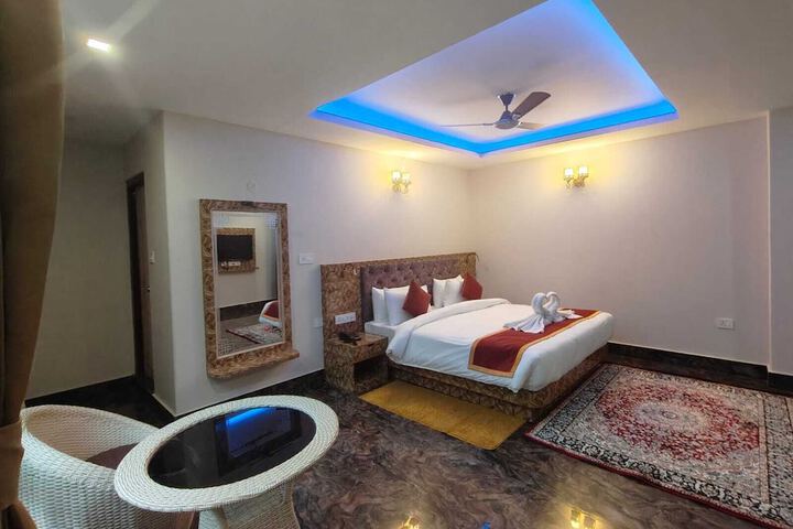 Room 20 of 73