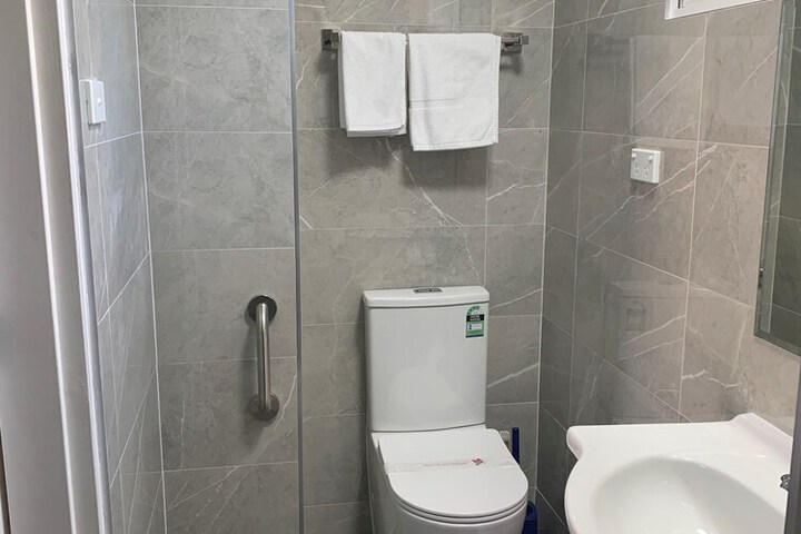 Room 20 of 48