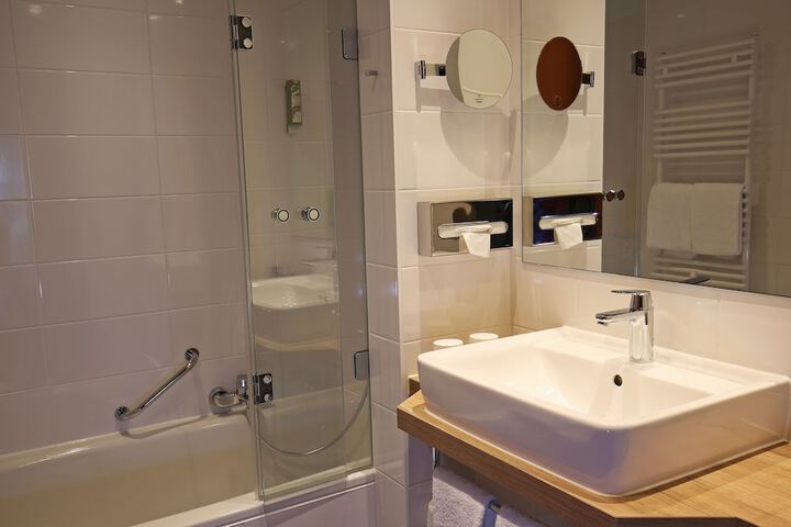 Clean Restrooms
