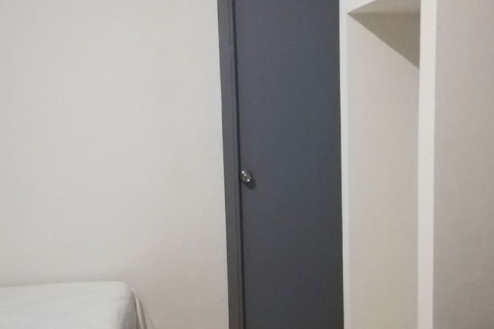 Room 9 of 24