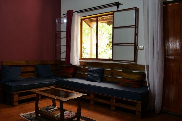 Room 9 of 49