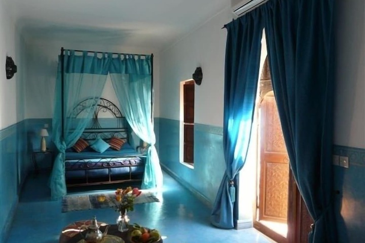 Room 8 of 46