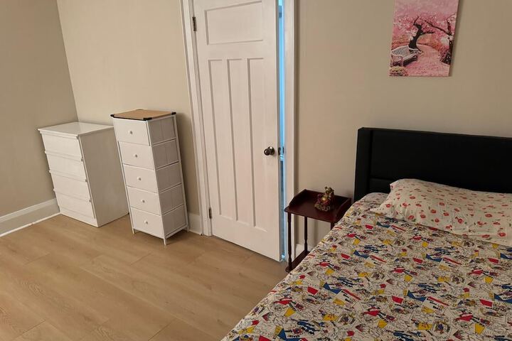 Room 11 of 66