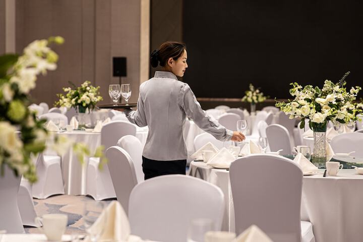 Ballroom/Hall 33 of 46