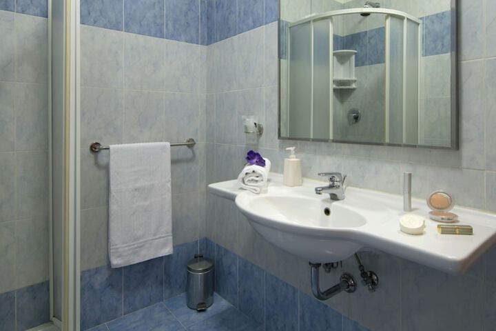 Clean Restrooms