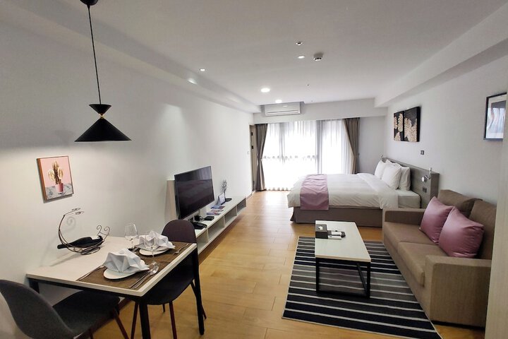 Room 13 of 57
