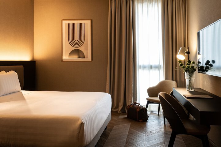 Room 34 of 91