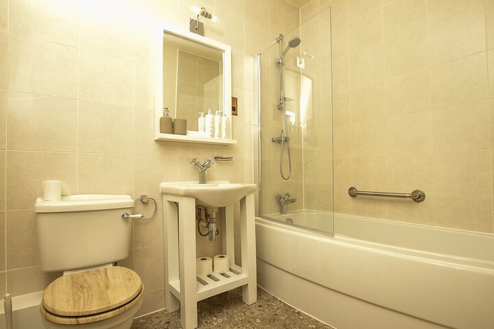 Bath Interior