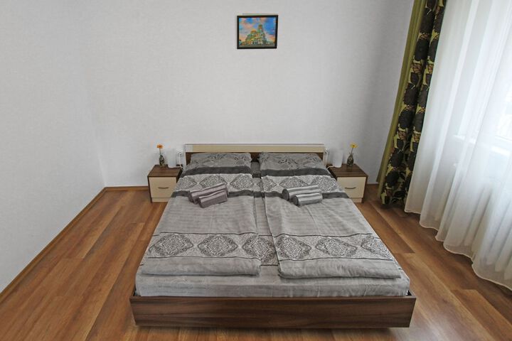 Room 2 of 21