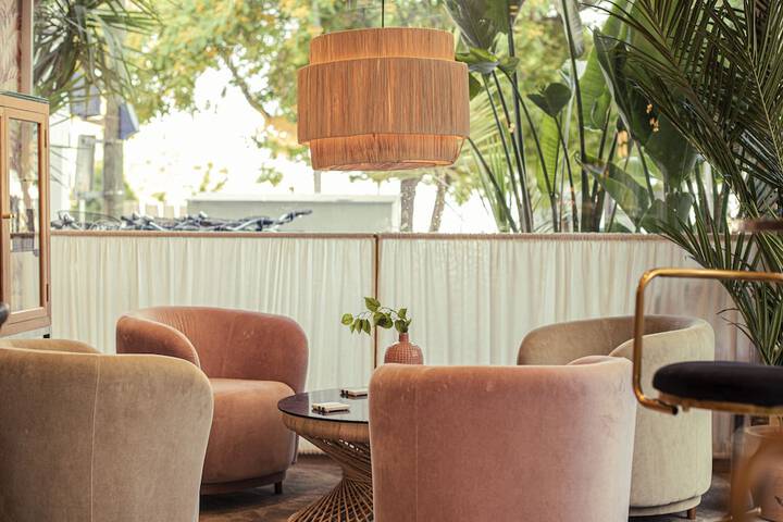 Hotel Lobby