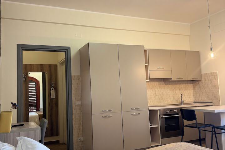 Room 15 of 53