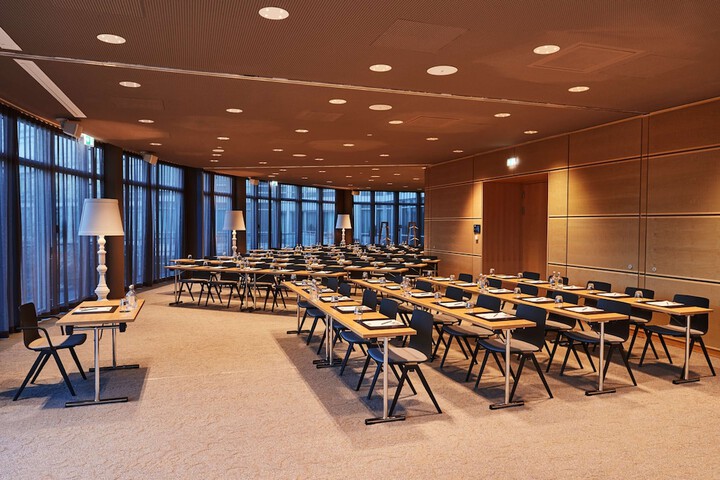 Meeting 82 of 103
