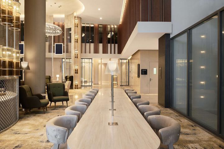 Business Center 244 of 260