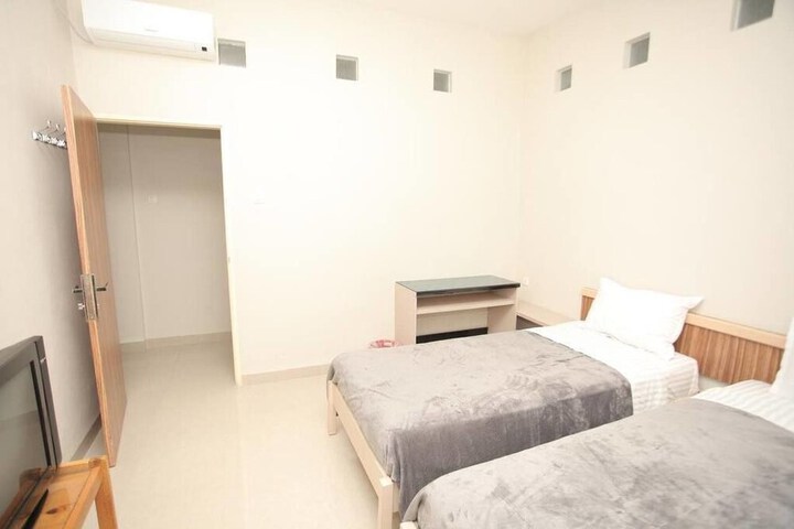 Room 11 of 45