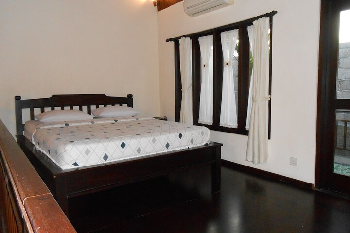 Room 3 of 48