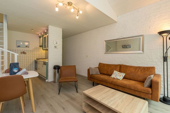Room 11 of 26