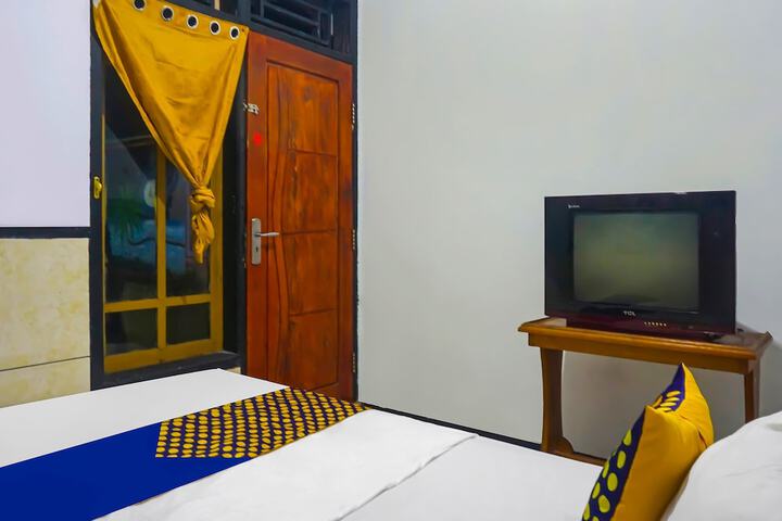 Room 21 of 27